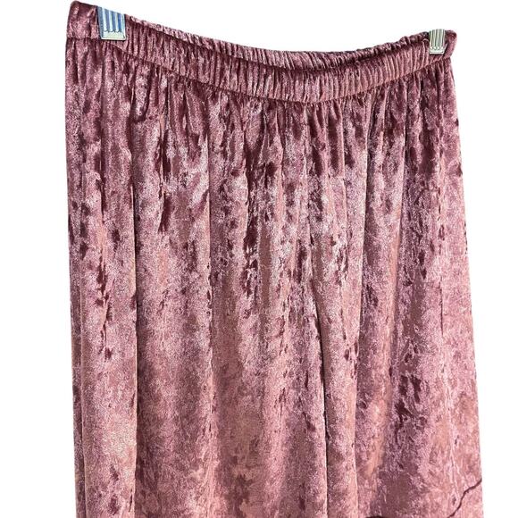 URBAN RENEWAL UO NWT Parties Remade Crushed Velvet Pieced Pant Rose Pink Sz M/L - Picture 5 of 8